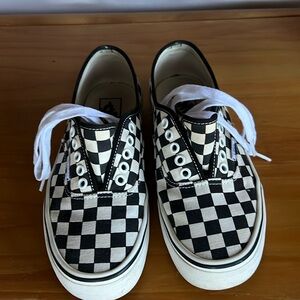 Vans Authenticic Checkerboard 7.0 Men Women’s 8.5